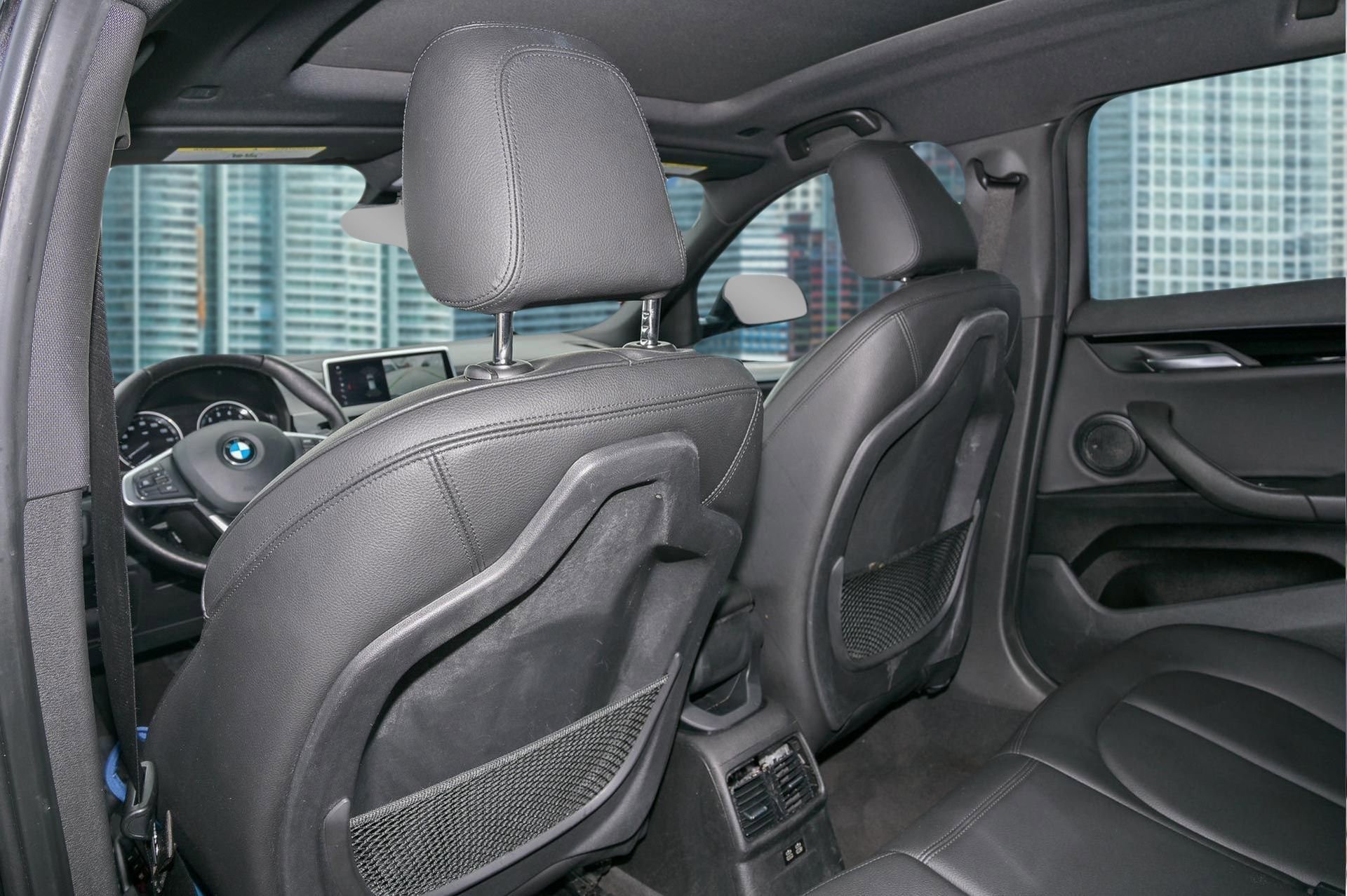 Used 2022 BMW X2 sDrive28i w/ Convenience Package image 19