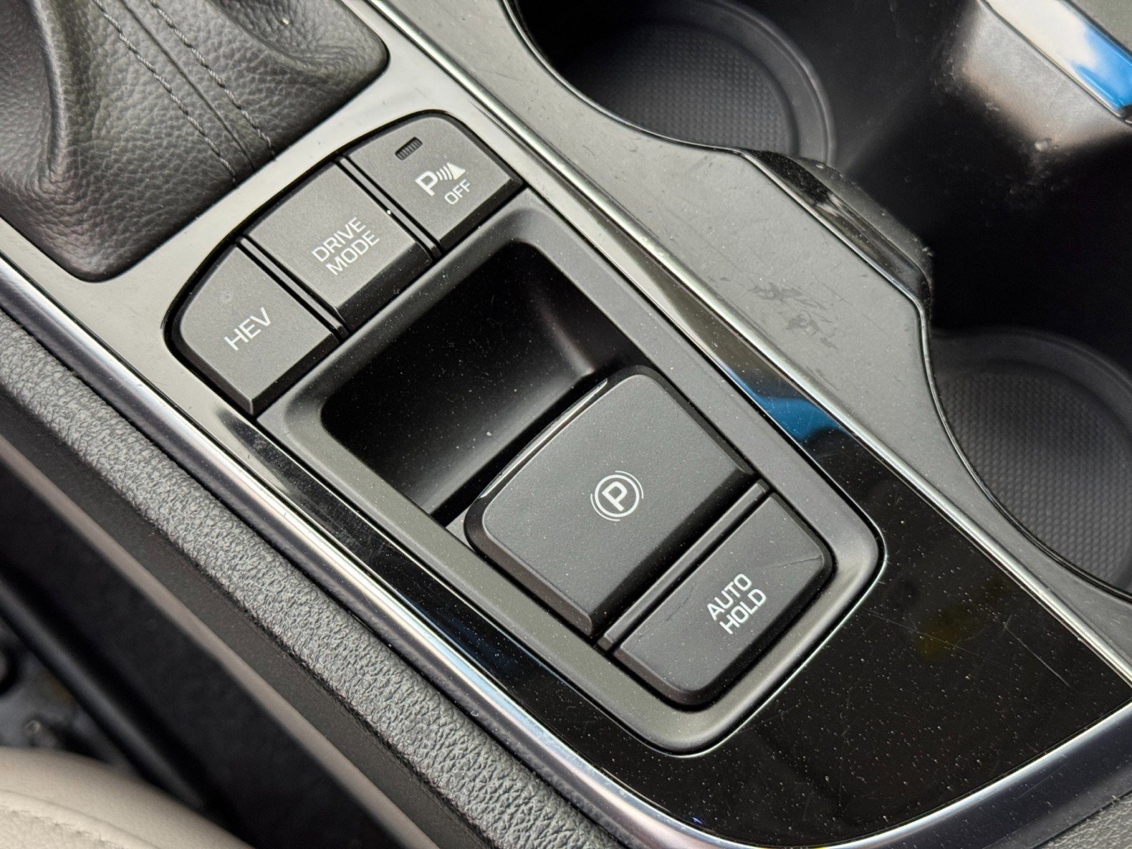 Used 2016 Hyundai Sonata Limited image 30