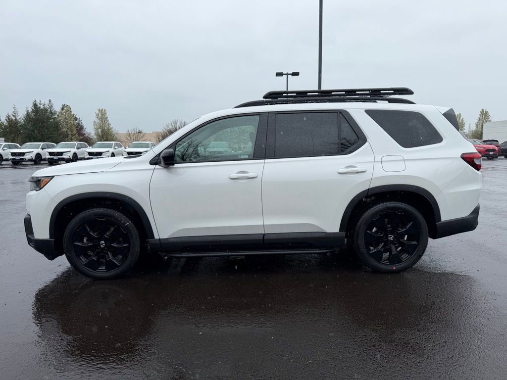 New 2026 Honda Pilot Black Edition image 5