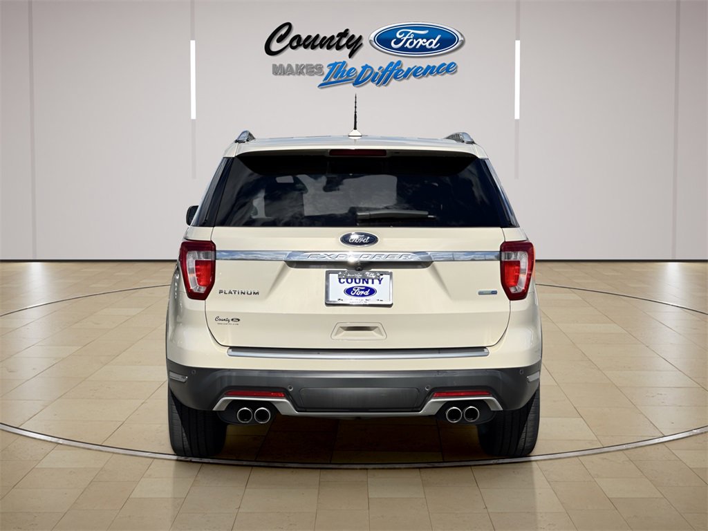 Used 2018 Ford Explorer Platinum image 11