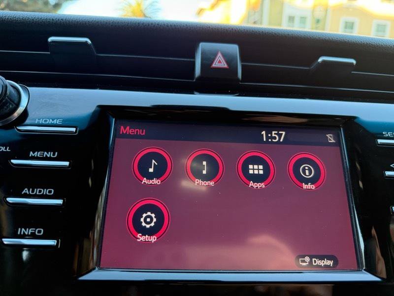 Used 2018 Toyota Camry SE FWD image 83