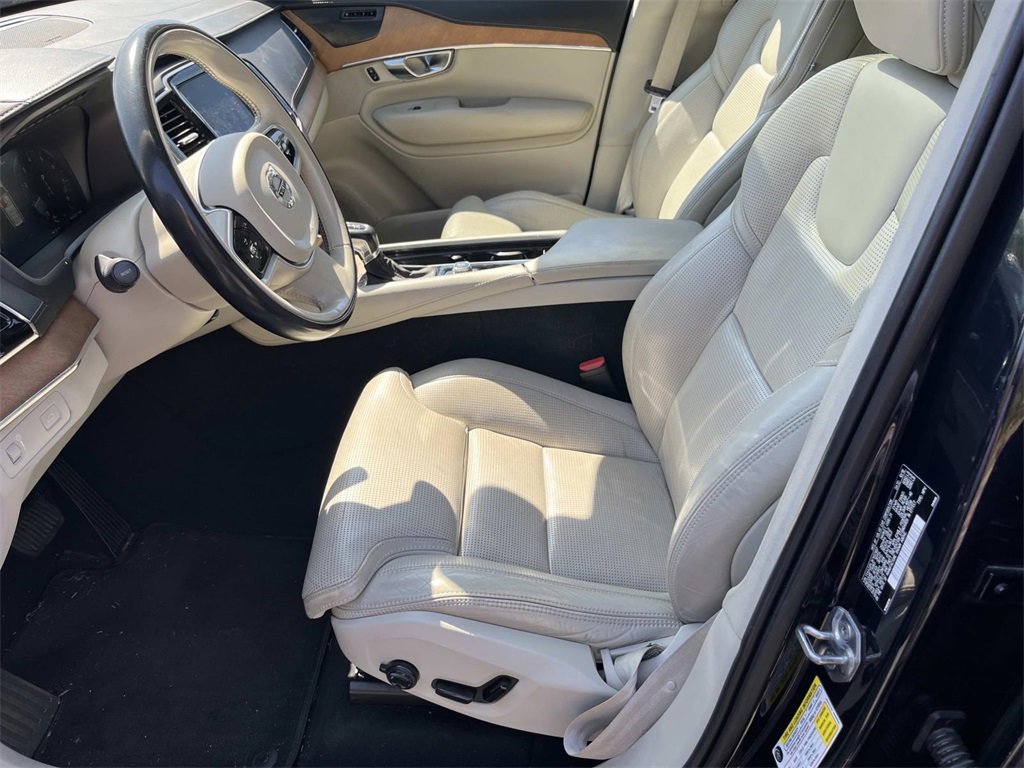 Used 2019 Volvo XC90 T6 Inscription w/ Advanced Package image 24