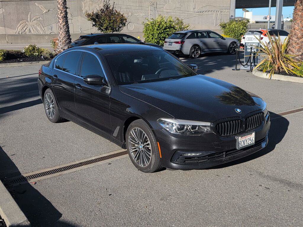 Used 2018 BMW 540i RWD image 5