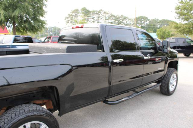 Used 2015 Chevrolet Silverado 2500 W/T AWD/4WD image 11