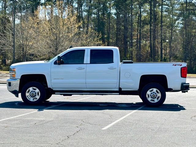 Used 2019 Chevrolet Silverado 2500 LT w/ LT Convenience Package image 3