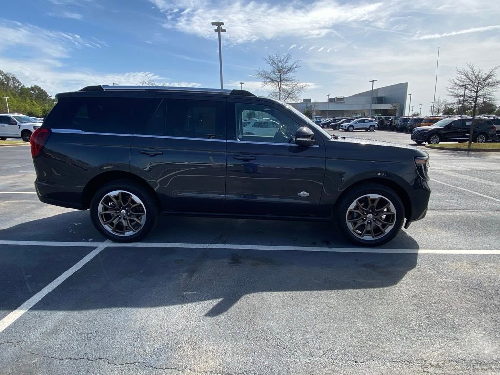 Certified 2025 Ford Expedition King Ranch image 8