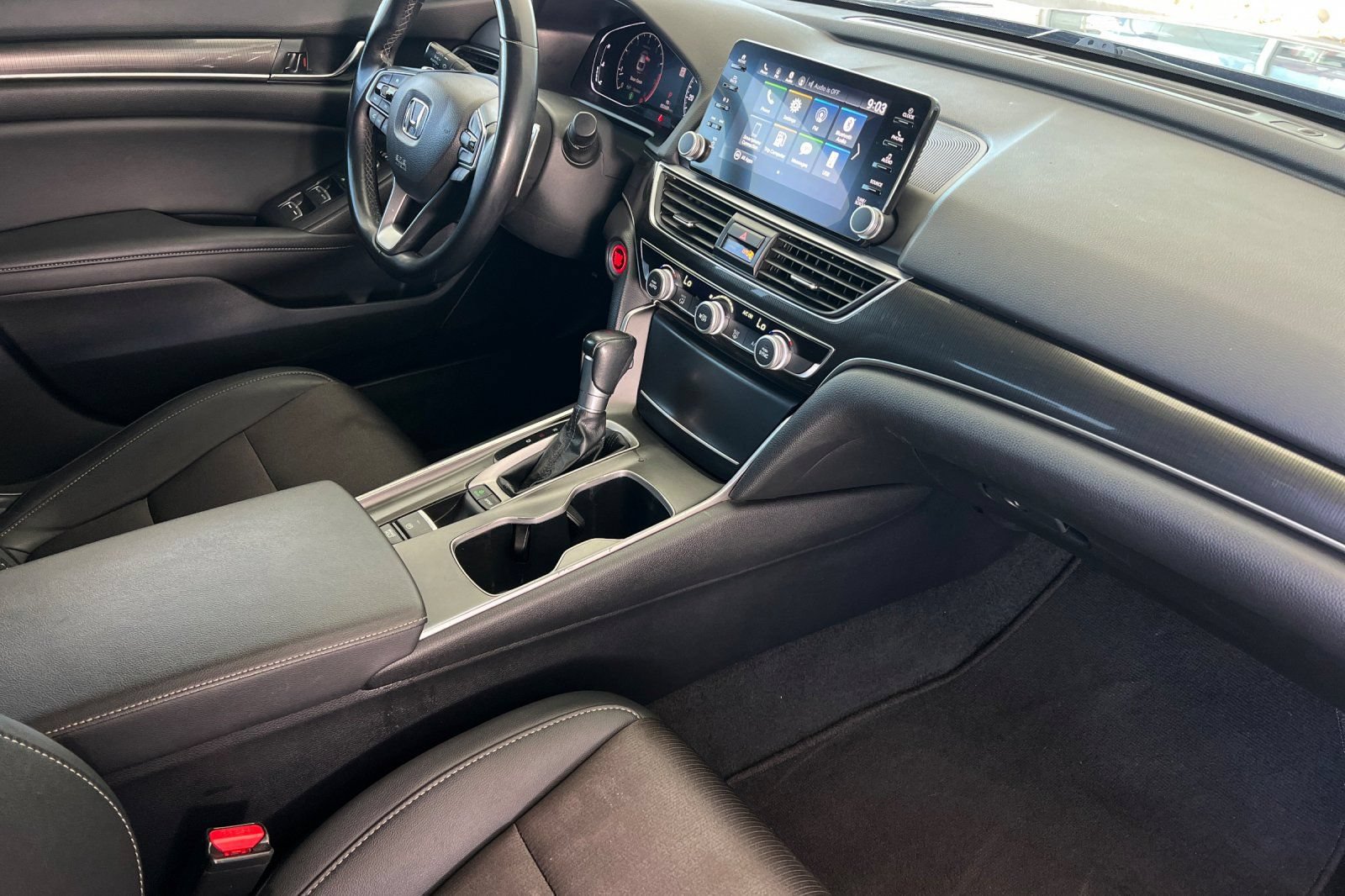 Used 2020 Honda Accord Sport image 19