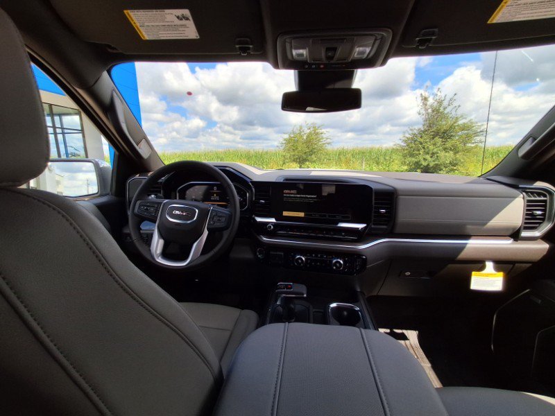 New 2026 GMC Sierra 1500 SLT w/ SLT Premium Plus Package AWD/4WD image 17
