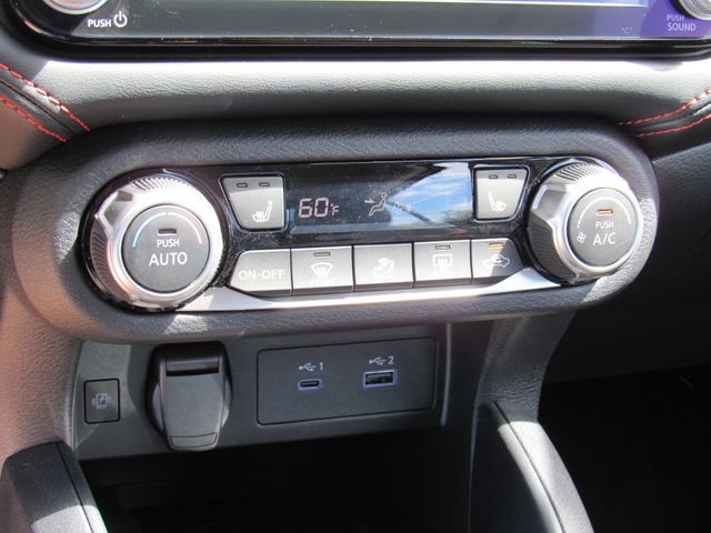 New 2025 Nissan Versa SR w/ Trunk Package FWD image 23