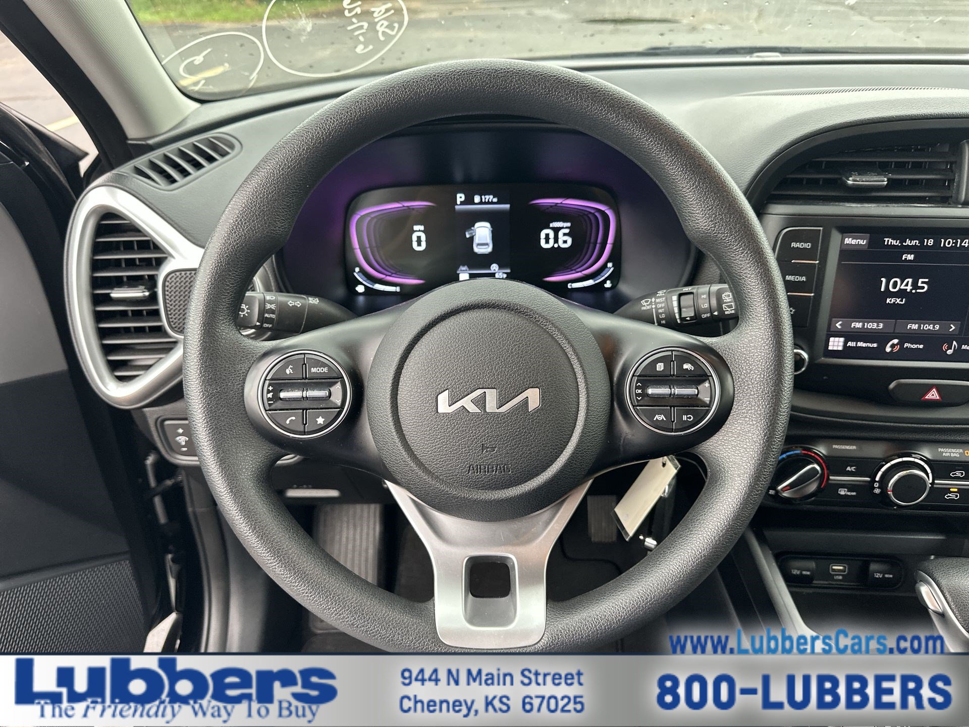 Used 2024 Kia Soul LX w/ LX Technology Package FWD image 13