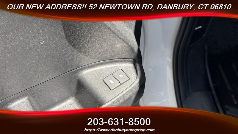 Used 2019 Honda Pilot Touring image 12