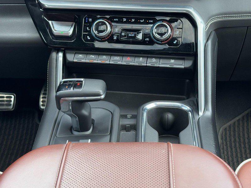 Used 2023 GMC Sierra 1500 Denali Ultimate image 16