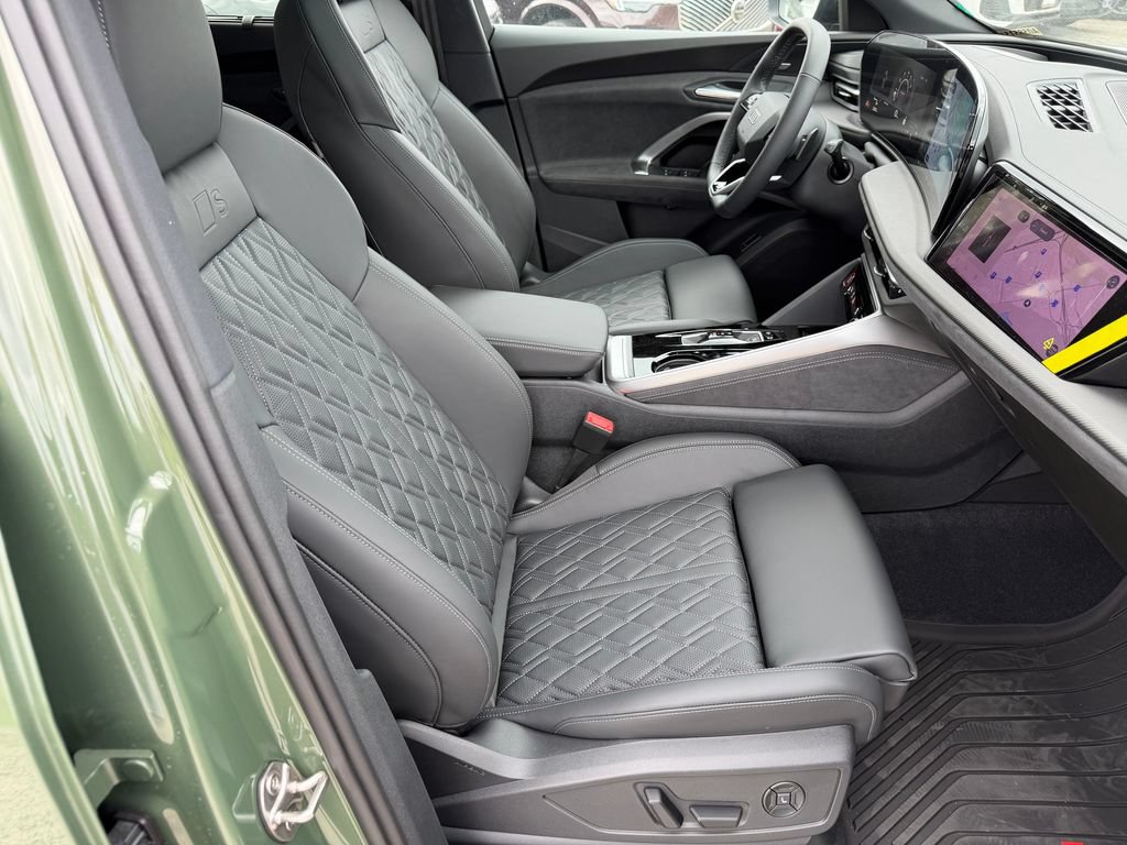 New 2026 Audi SQ5 Prestige AWD/4WD image 10