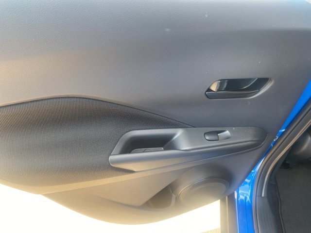 New 2025 Nissan Kicks Play S image 12
