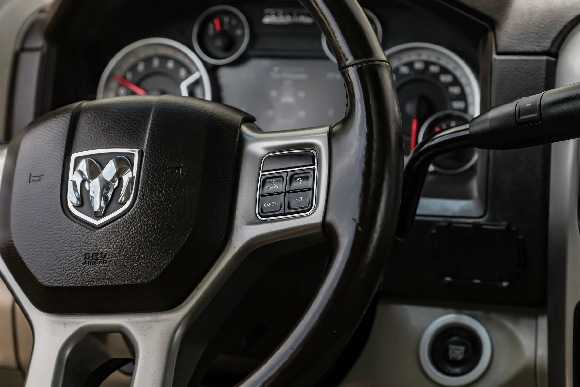 Used 2018 RAM 2500 Laramie w/ Convenience Group AWD/4WD image 20
