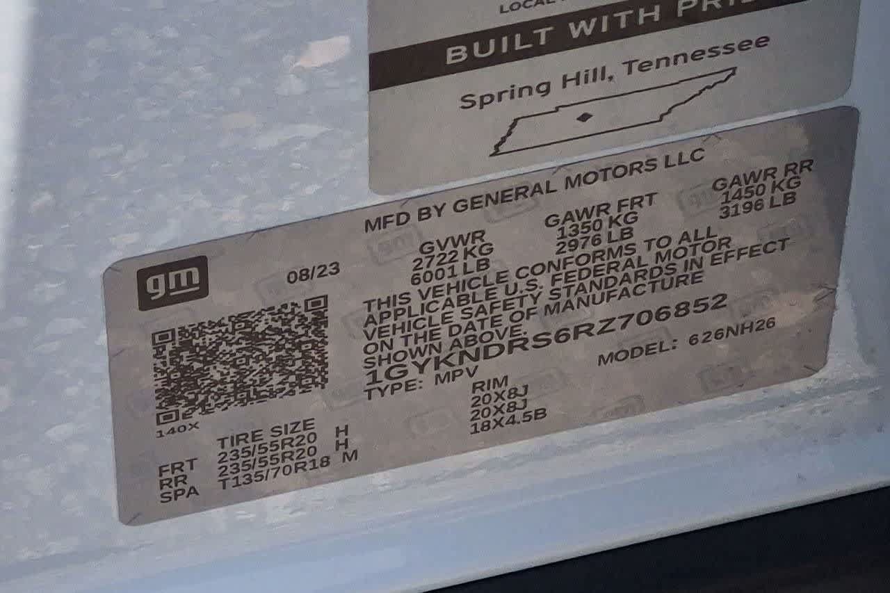 Used 2024 Cadillac XT5 Premium Luxury w/ LPO, Floor Liner Package AWD/4WD image 37