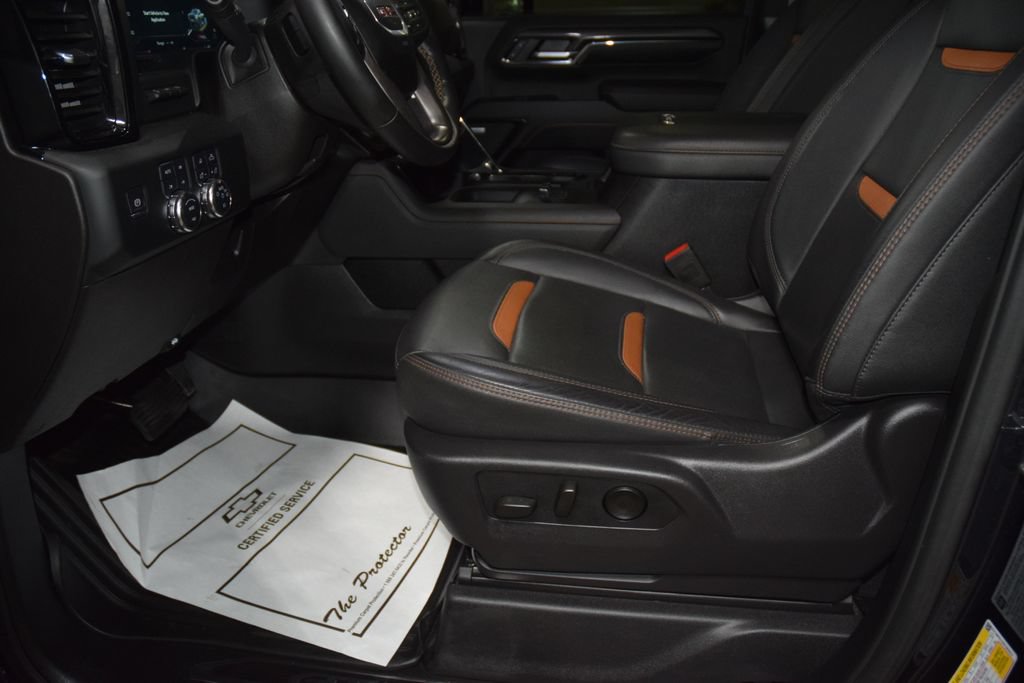 Used 2024 GMC Sierra 2500 AT4 w/ AT4 Premium Plus Package AWD/4WD image 46
