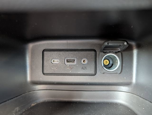 Used 2024 Chevrolet Equinox LT FWD image 26