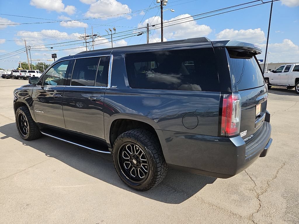 Used 2020 GMC Yukon XL SLT RWD image 4