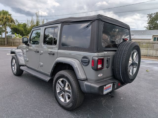 Used 2022 Jeep Wrangler Unlimited Sahara AWD/4WD image 6