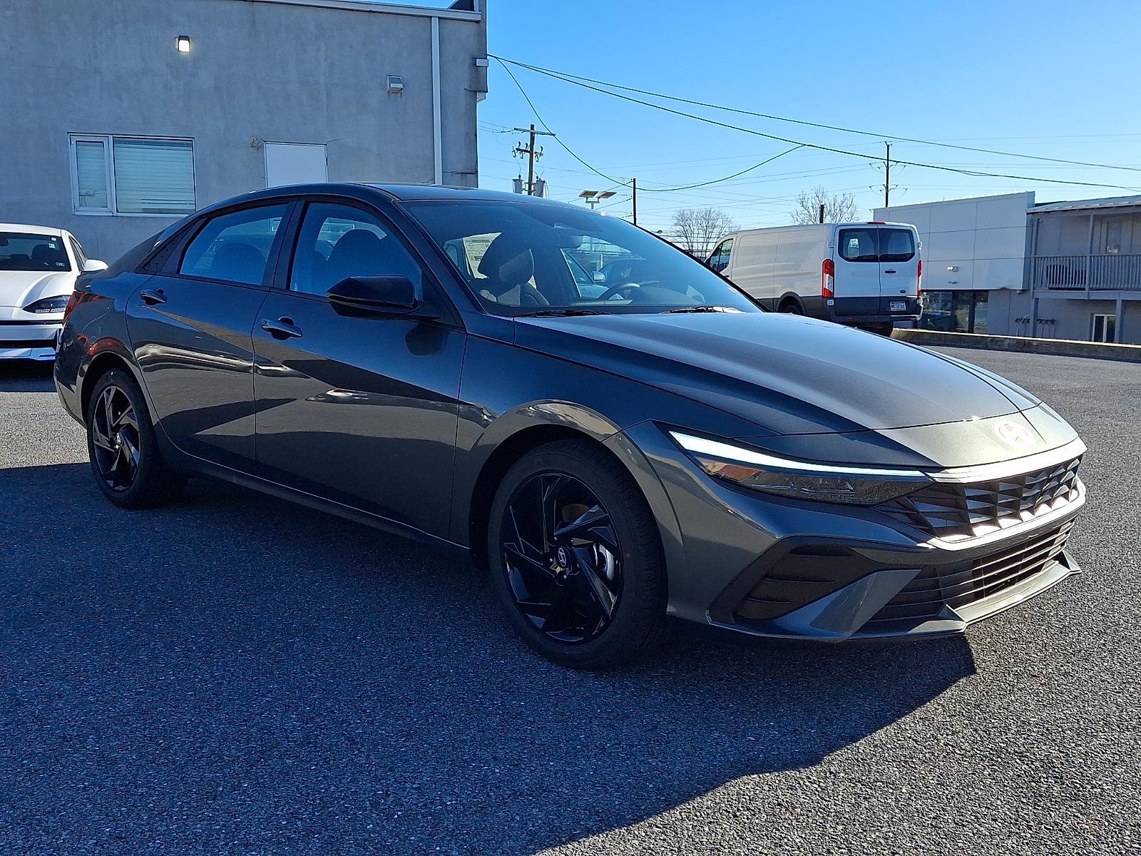 New 2026 Hyundai Elantra Sport video 2