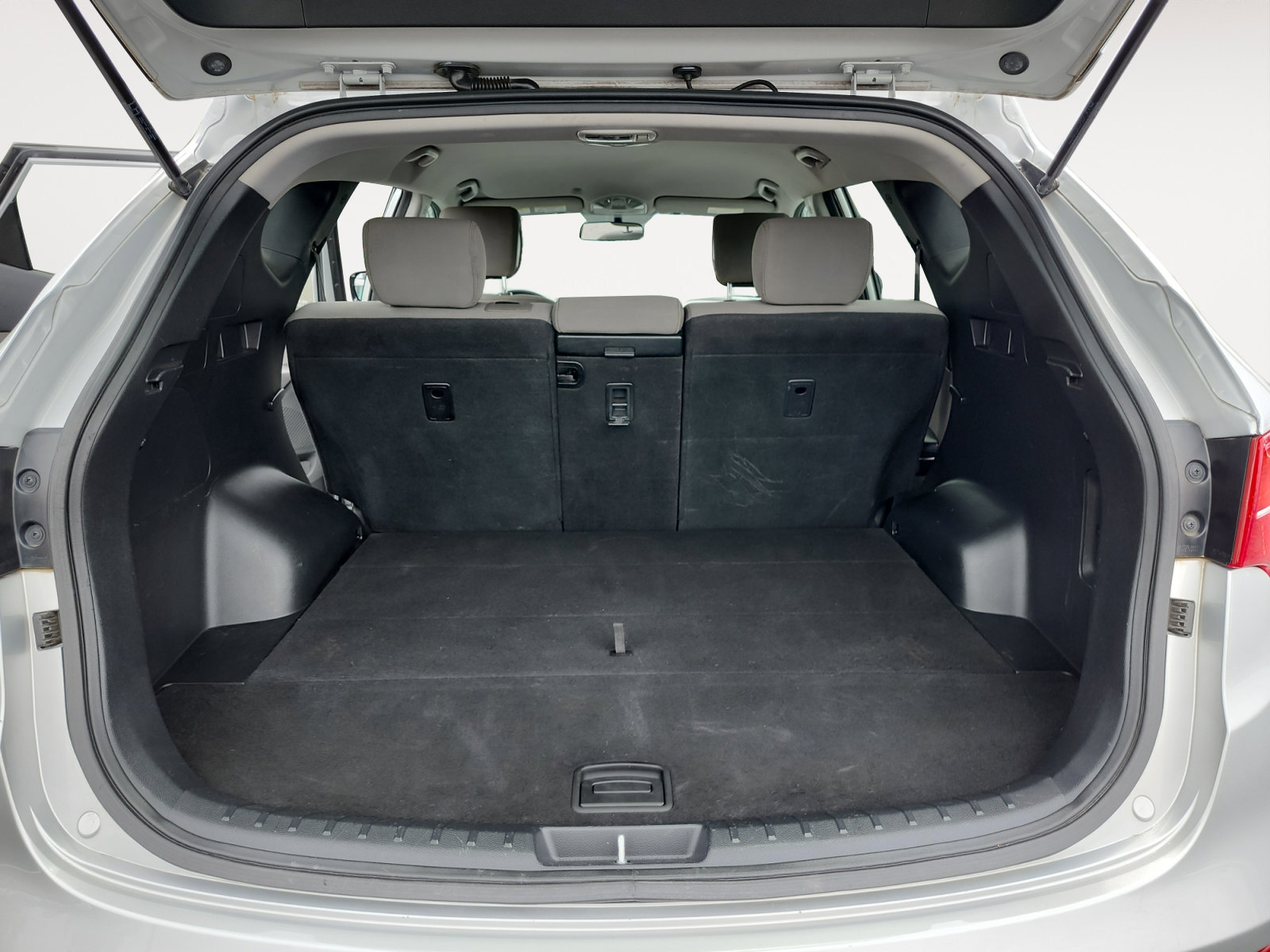 Used 2015 Hyundai Santa Fe Sport FWD image 16