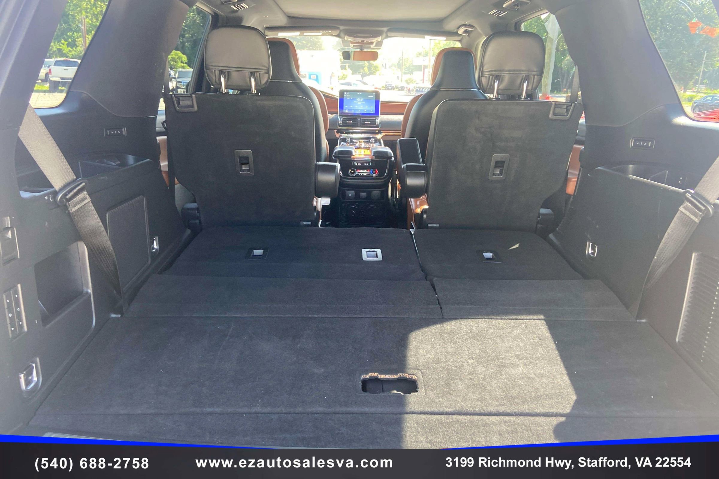 Used 2018 Lincoln Navigator Reserve w/ Technology Package AWD/4WD image 15
