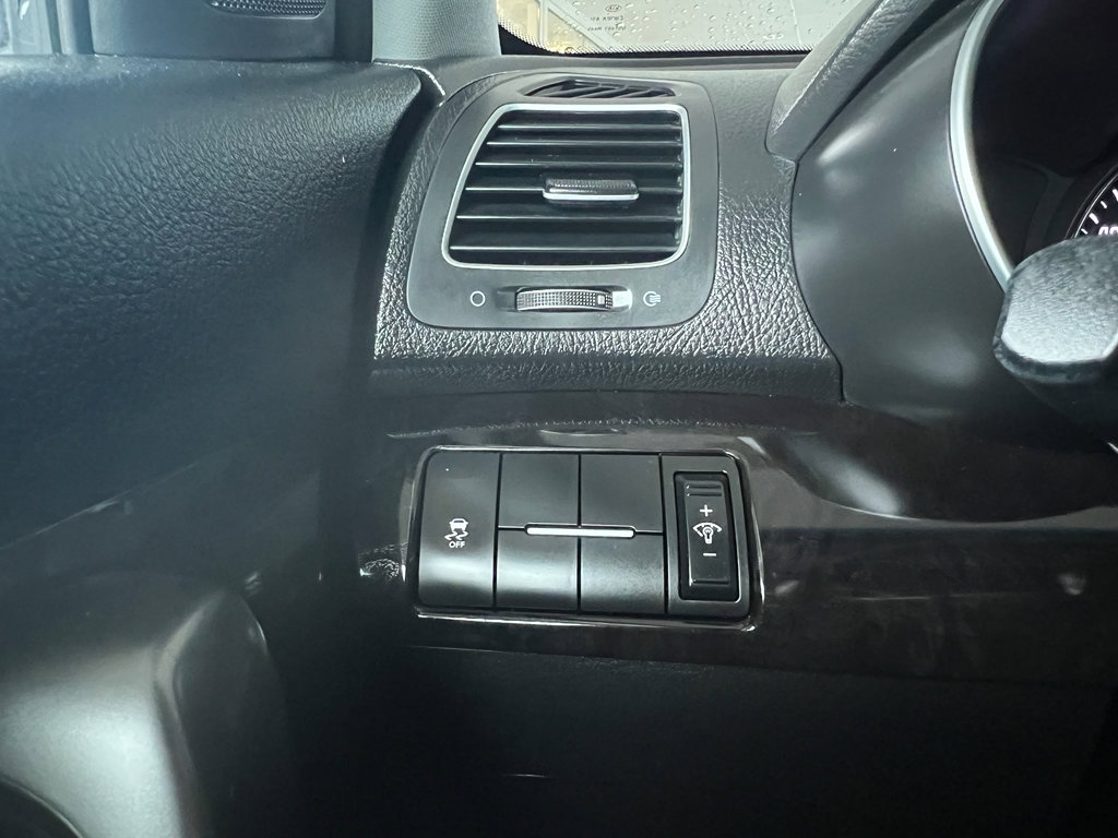 Used 2014 Kia Sorento LX image 25
