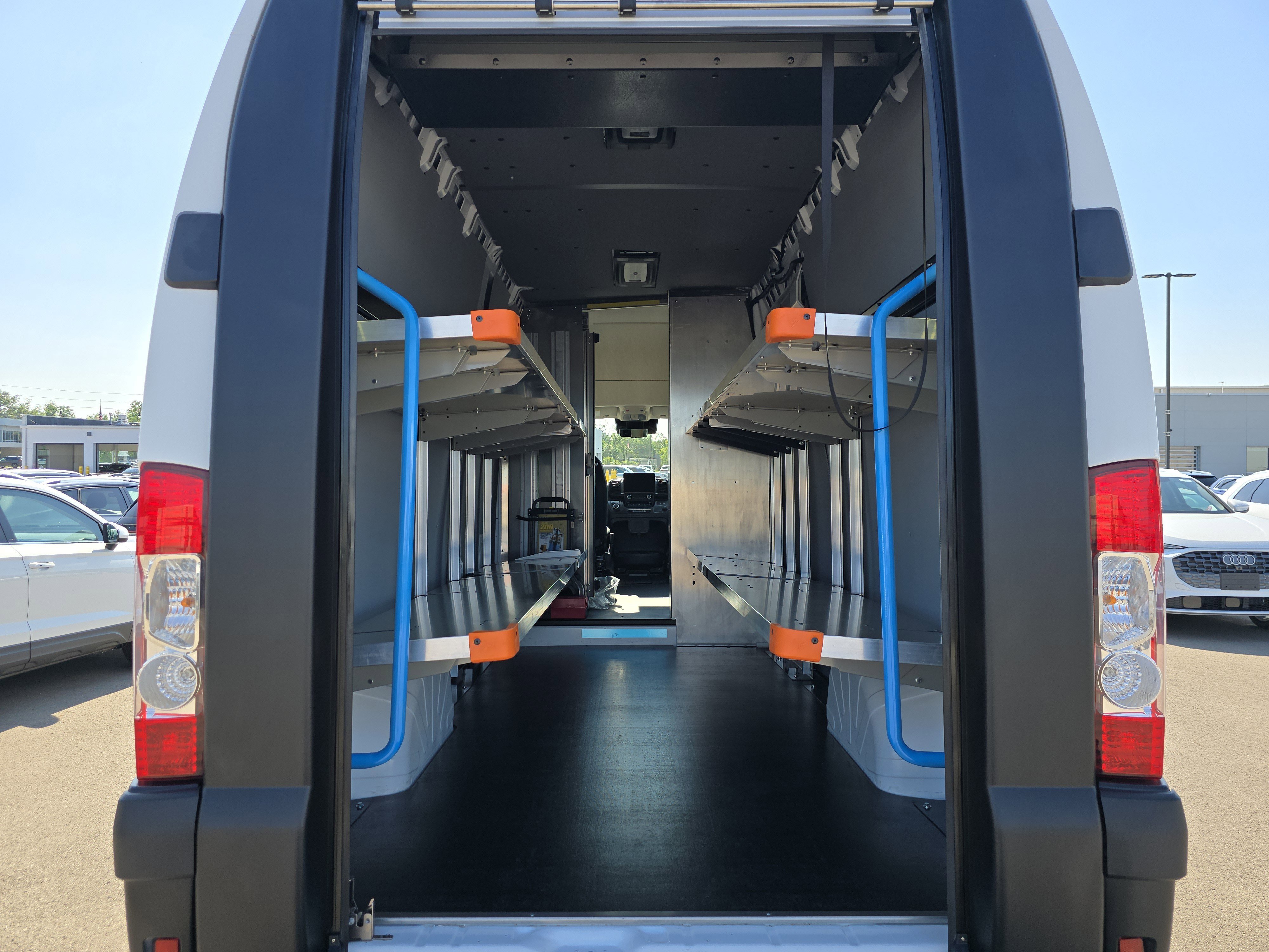 Used 2024 RAM ProMaster 3500 w/ Delivery Van Package image 17