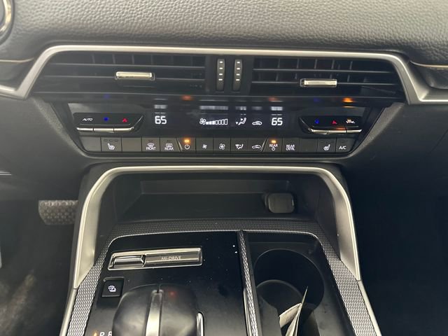 Used 2024 MAZDA CX-90 Plug-In Hybrid w/ Premium Pkg image 23