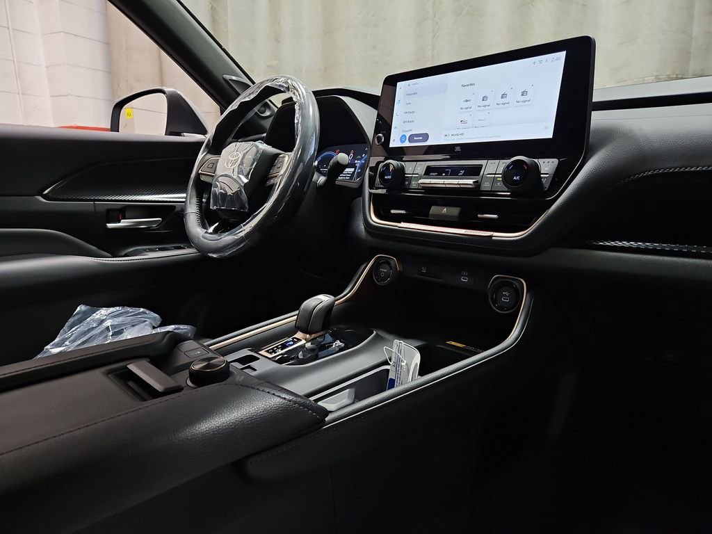 New 2026 Toyota Grand Highlander AWD Hybrid image 31