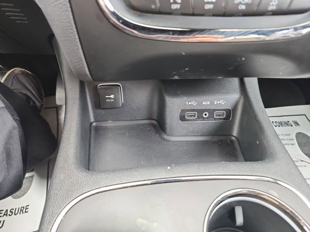 Used 2018 Dodge Durango R/T w/ Blacktop Package image 30