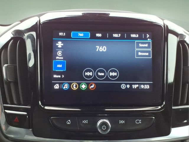 Used 2023 Chevrolet Traverse LT w/ LPO, Floor Liner Package image 18