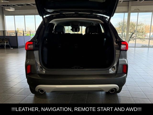 Used 2024 Ford Escape Platinum image 42