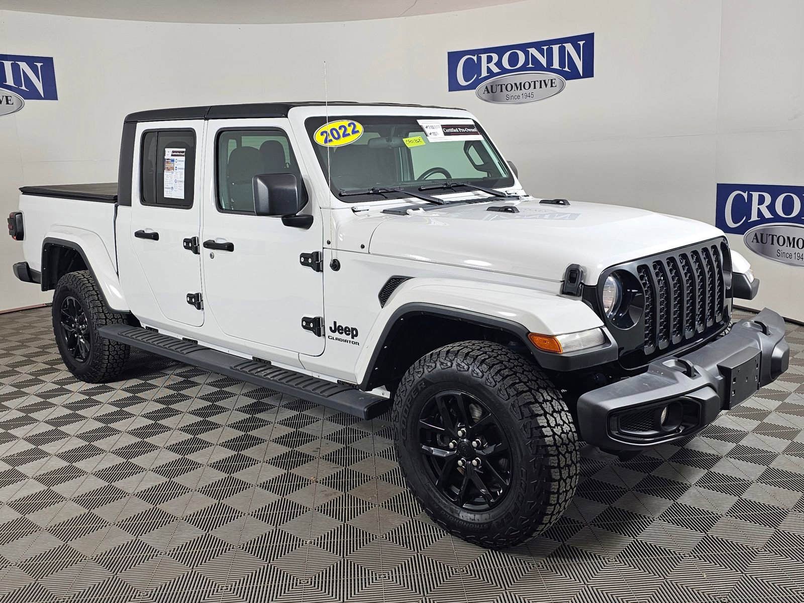 Used 2022 Jeep Gladiator Sport image 7