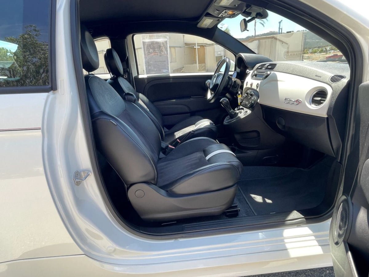 Used 2014 FIAT 500 GQ Edition w/ Comfort/Convenience Group FWD image 21