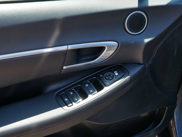 Used 2023 Hyundai Sonata SEL FWD image 15