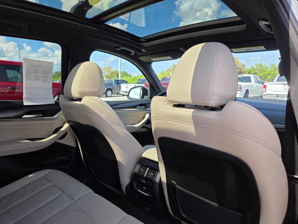 Used 2023 BMW X3 sDrive30i w/ M Sport Package RWD image 17