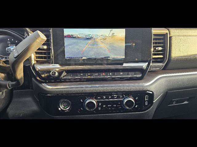 Used 2024 GMC Sierra 1500 SLT image 16