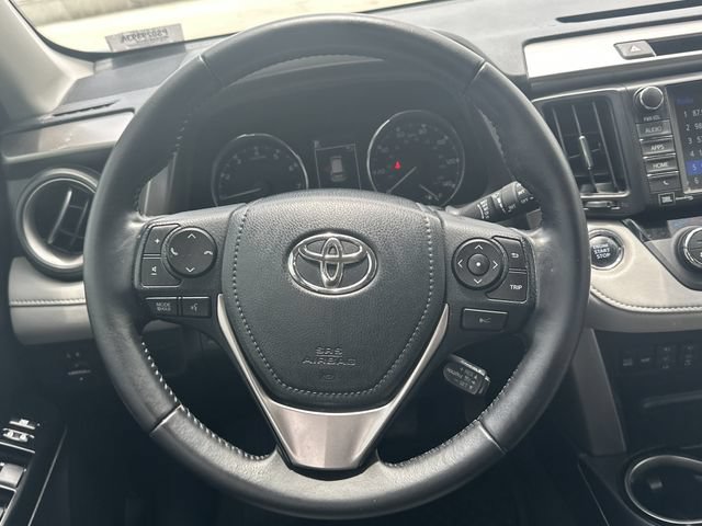 Certified 2016 Toyota RAV4 Limited FWD image 8