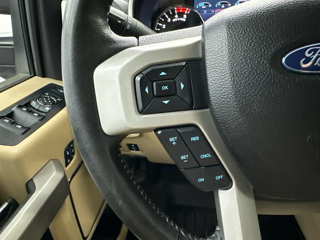 Used 2021 Ford F250 Lariat w/ Lariat Ultimate Package AWD/4WD image 26