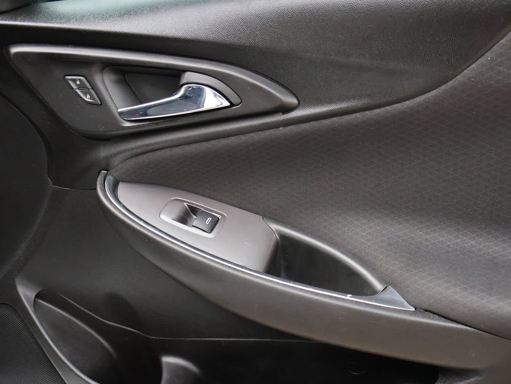 Used 2020 Chevrolet Malibu LT FWD image 8