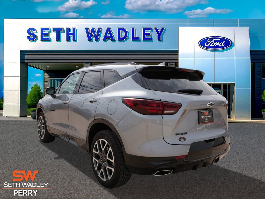 Used 2025 Chevrolet Blazer RS image 7