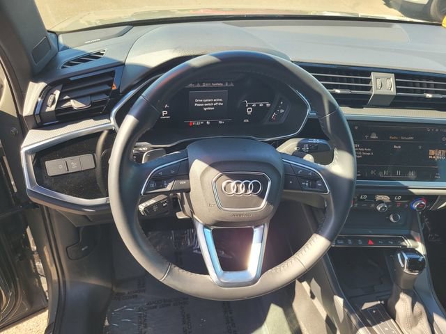 Used 2020 Audi Q3 2.0T Prestige w/ Prestige Package image 30