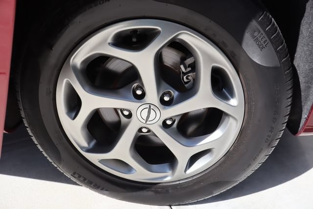 Used 2023 Chrysler Pacifica Limited w/ Trailer Tow Group AWD/4WD image 47