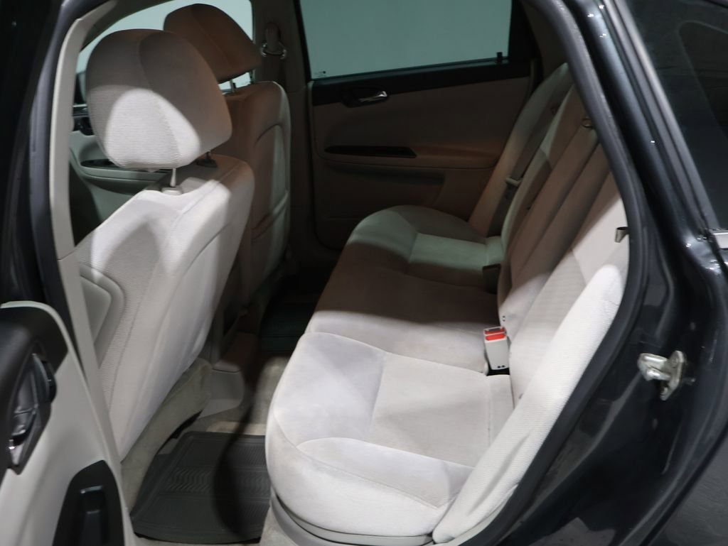 Used 2012 Chevrolet Impala LT image 7