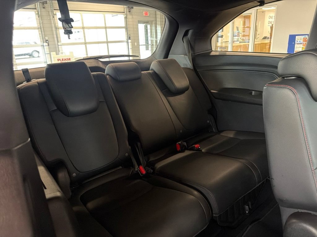 Used 2025 Honda Odyssey Sport-L image 35