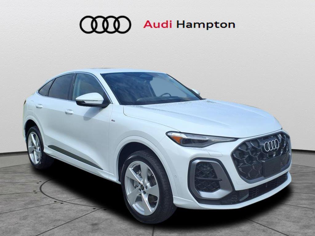 Used 2025 Audi Q5 Premium Plus AWD/4WD image 1