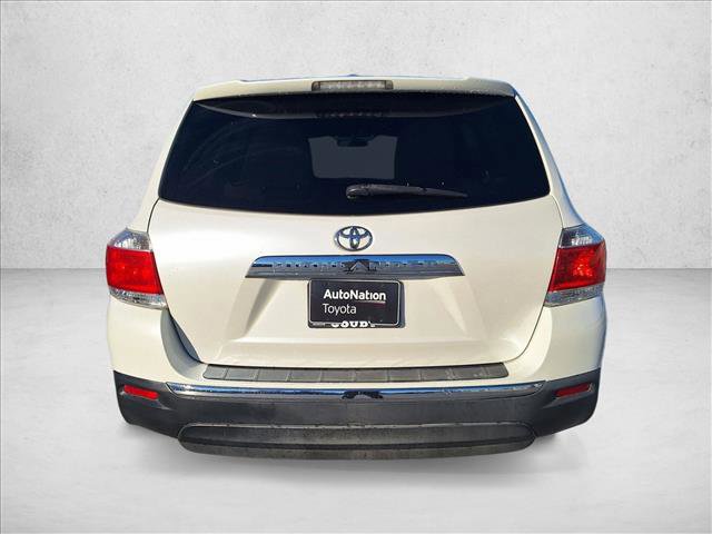 Used 2012 Toyota Highlander FWD image 6
