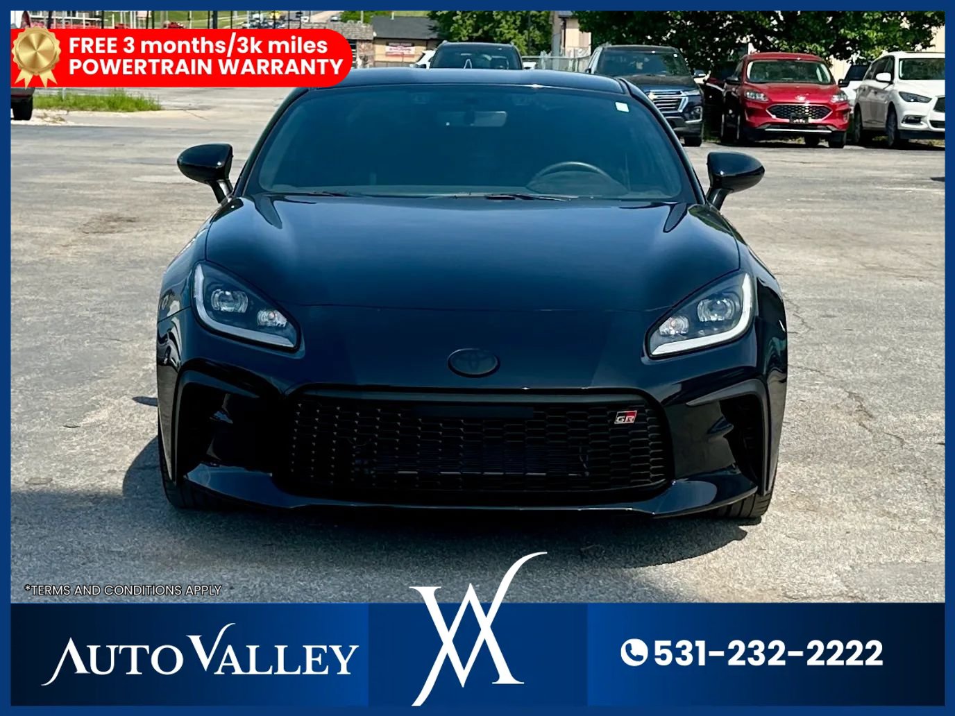 Used 2025 Toyota GR86 Premium w/ ALL Weather Mat Package (TMS) RWD image 2